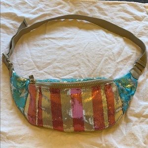 Juicy Couture Sequin American Flag Fanny Pack 🇺🇸